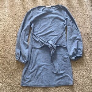 Blue dress 👗
Size S 4/6